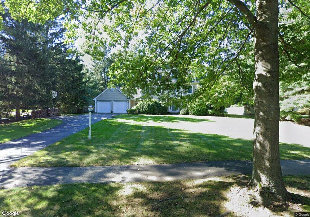 10 Fox Run Ln, Lexington, MA 02420 - photo 1