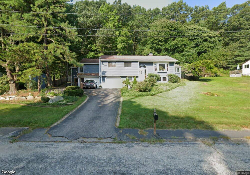 8 Saddleback Hill Rd, Bellingham, MA 02019 - photo 1