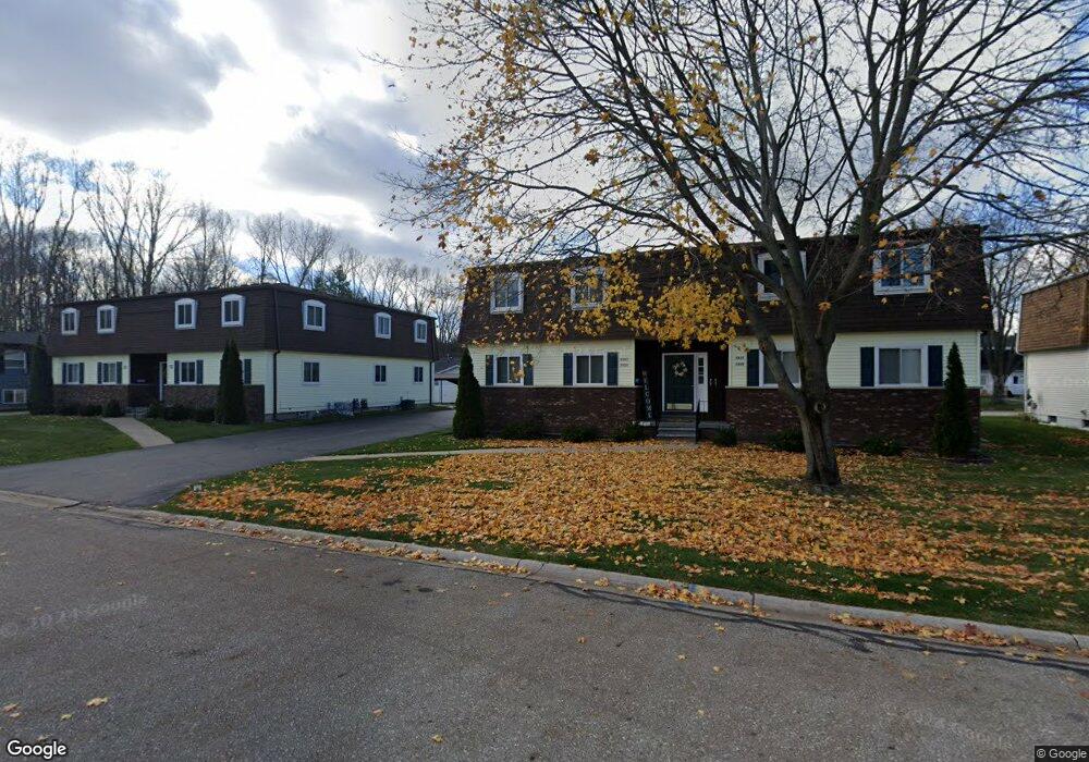 3525 Parkway Dr unit 5, Port Huron, MI 48060 - photo 1