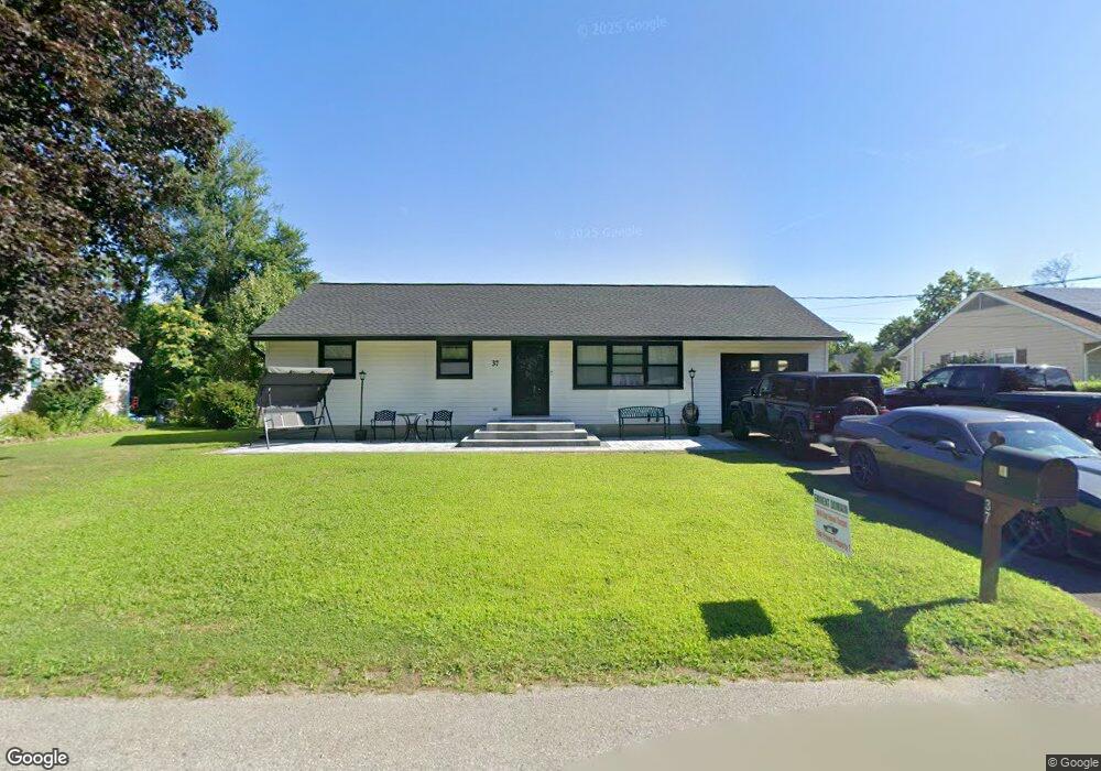 37 Jefferson Rd, Red Hook, NY 12571 - photo 1