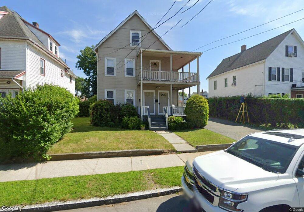 211 Webster St unit 213, Malden, MA 02148 - photo 1