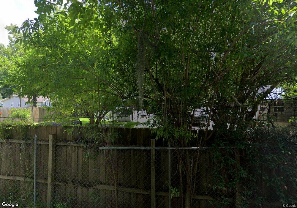 116 Gaye St, Brunswick, GA 31520 - photo 1