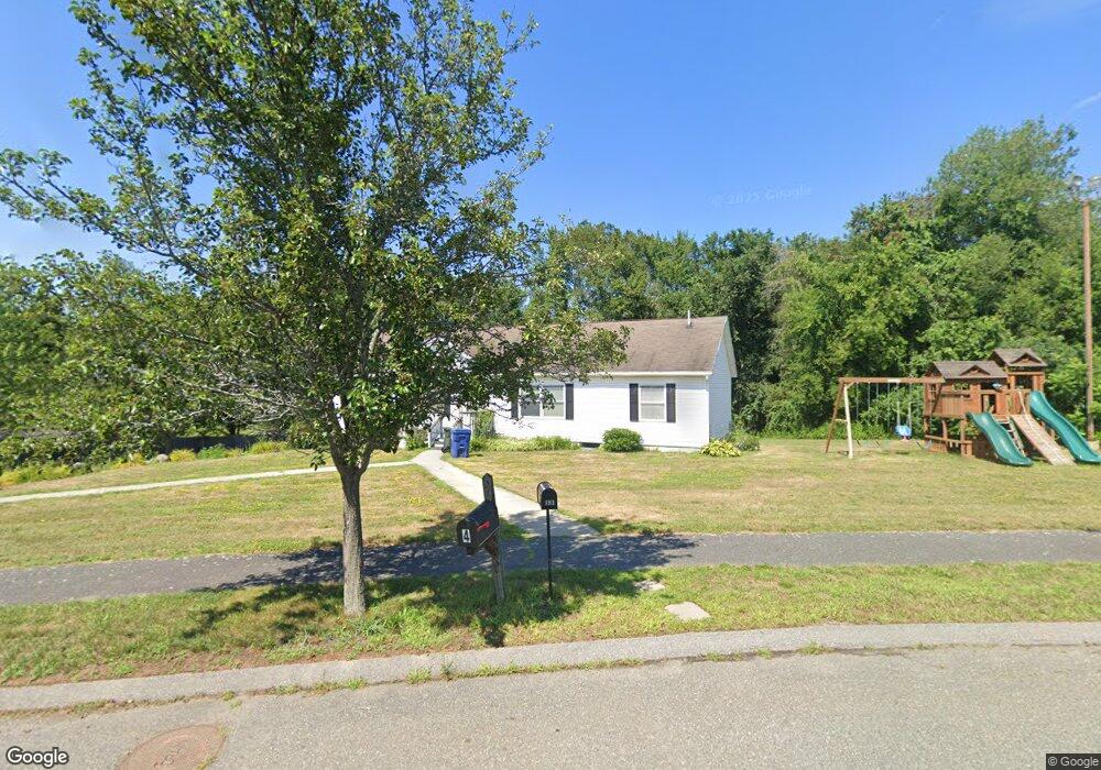 4 Christian Ln, Danvers, MA 01923 - photo 1