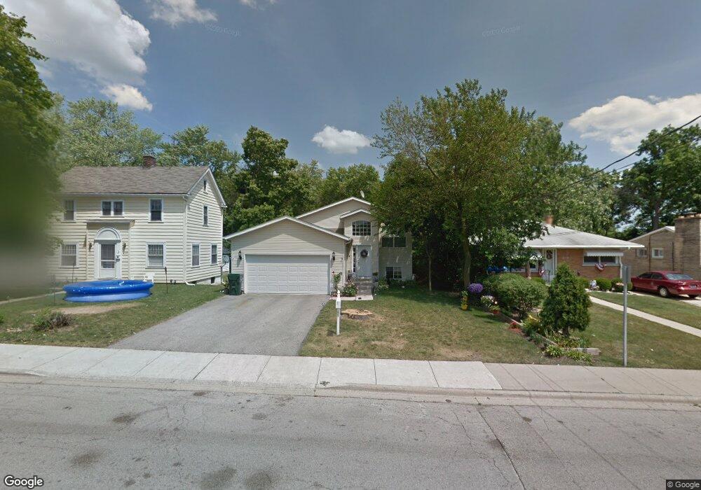 425 Keller Ave, Waukegan, IL 60085 - photo 1