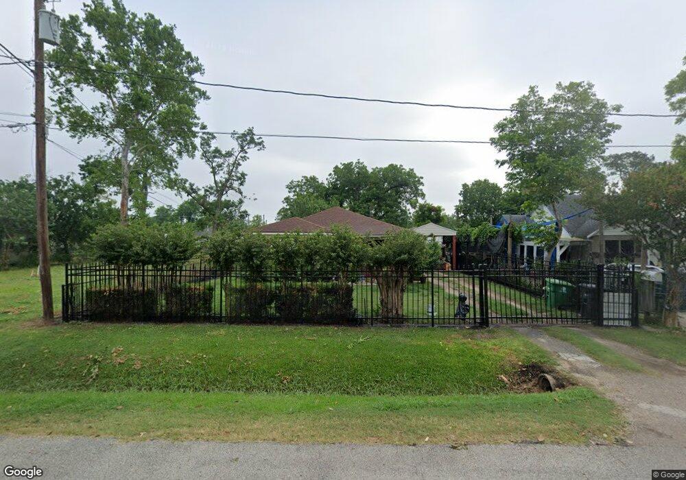 2207 Reid St, Houston, TX 77026 - photo 1