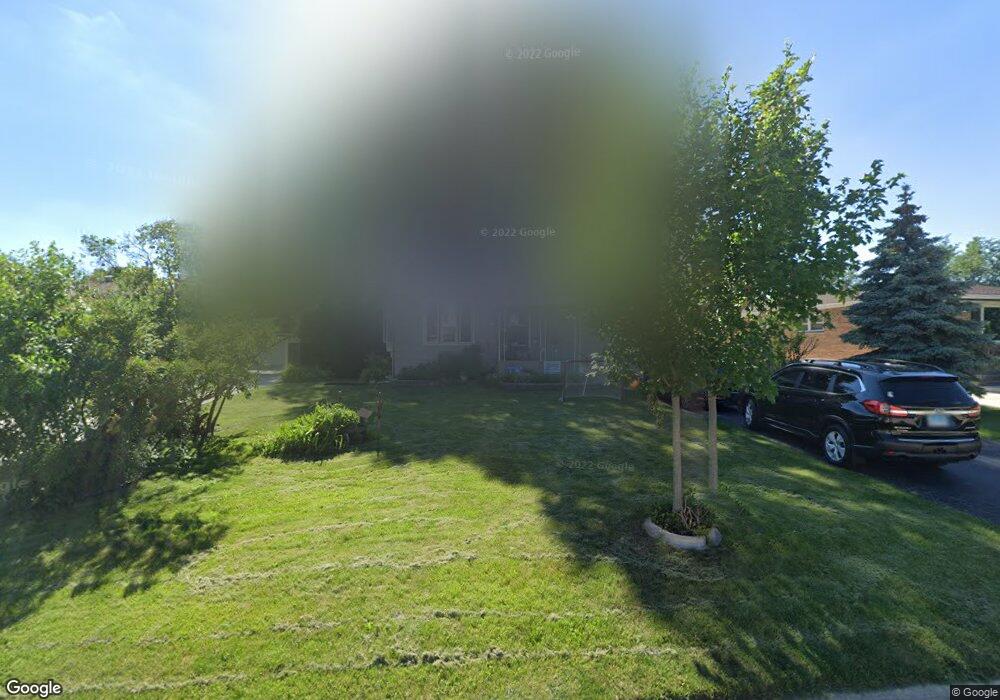 734 N Emroy Ave, Elmhurst, IL 60126 - photo 1