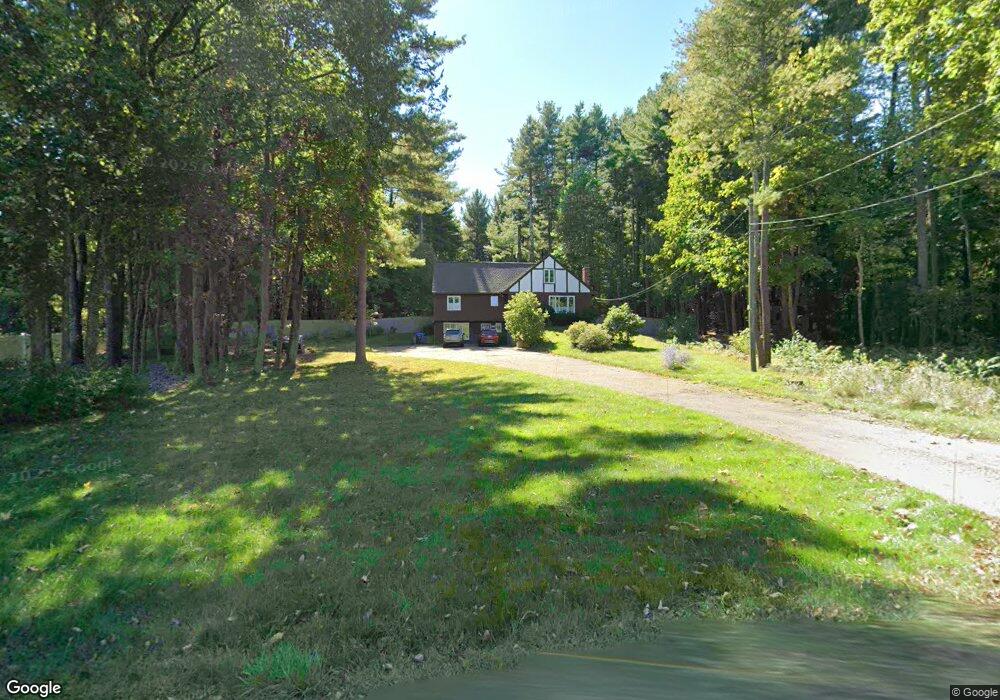 555 West St, Wrentham, MA 02093 - photo 1