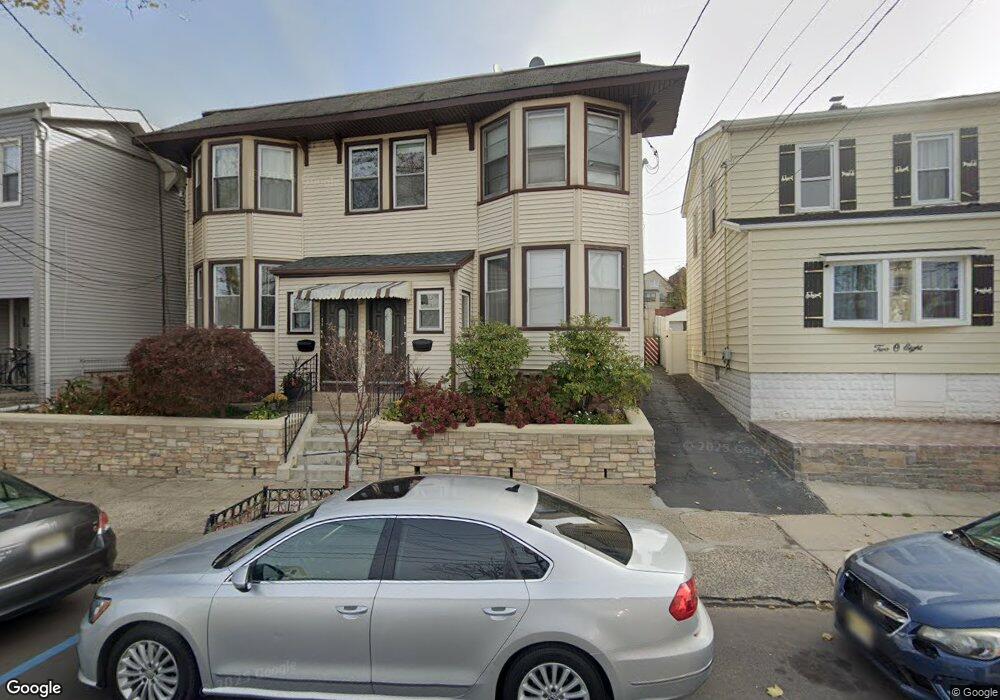 210 Maple St unit 212, Kearny, NJ 07032 - photo 1