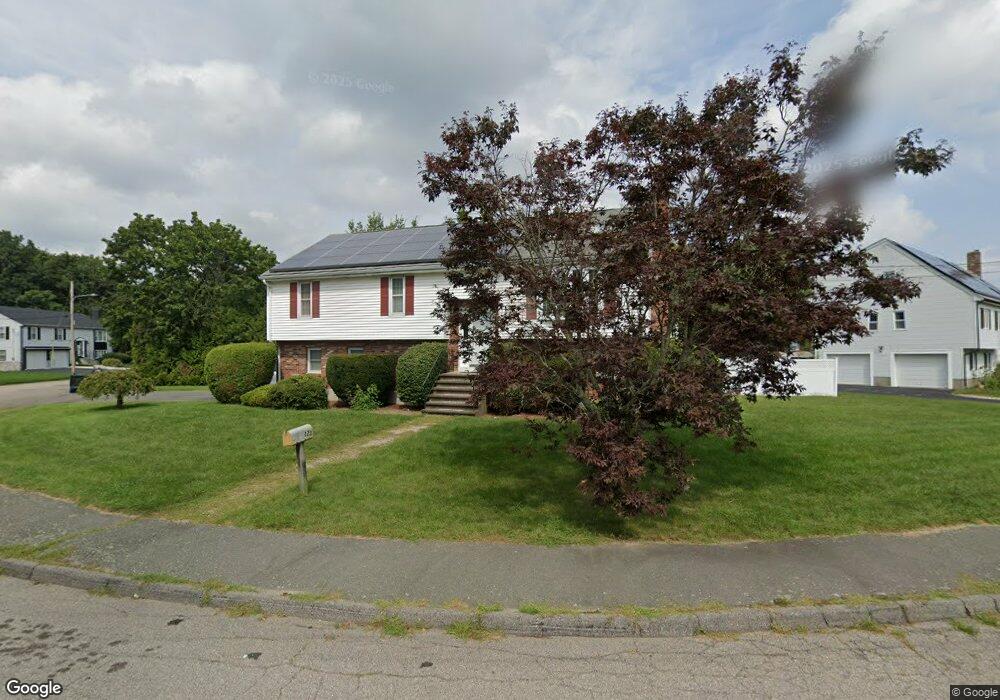 123 Chestnut Cir, Randolph, MA 02368 - photo 1