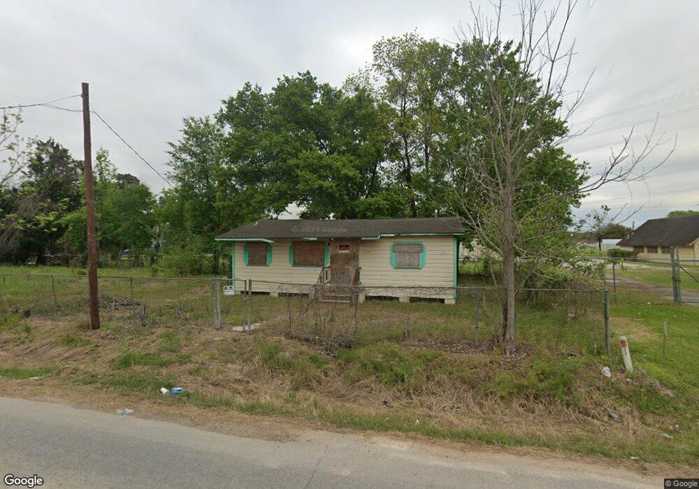 1412 Dolly Wright St, Houston, TX 77088 - photo 1