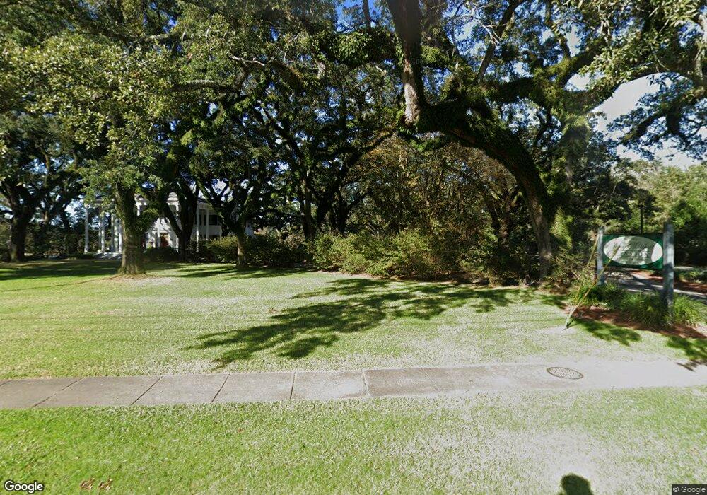 1900 Spring Hill Ave, Mobile, AL 36607 - photo 1