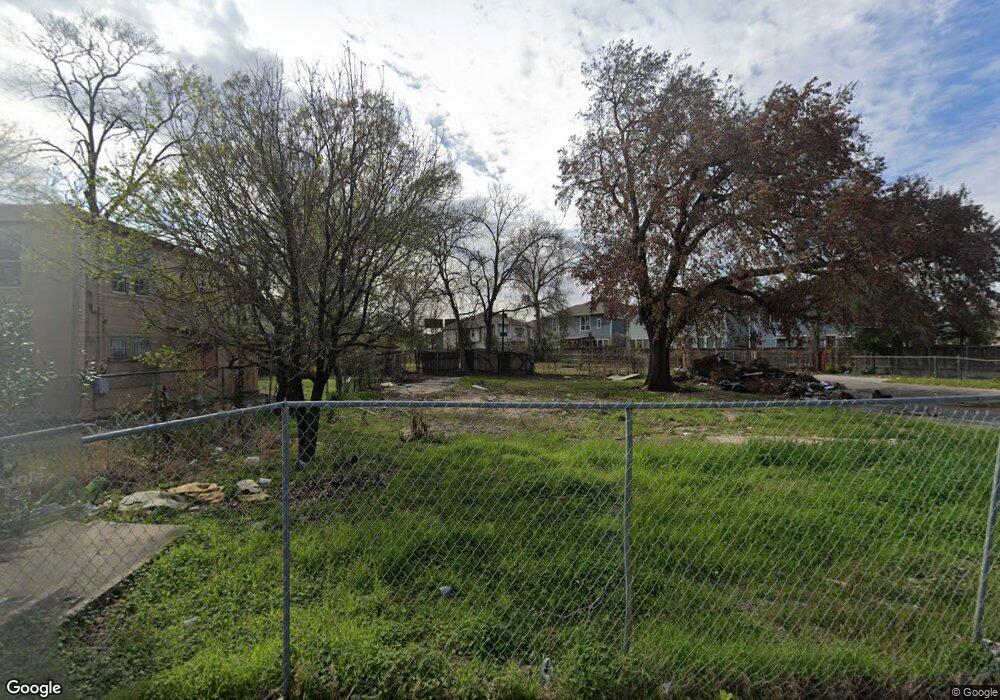 4615 Fulton St, Houston, TX 77009 - photo 1