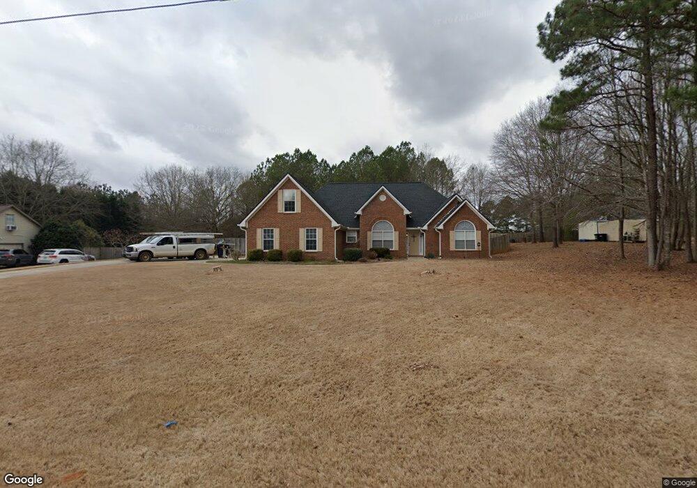 402 Mosby Ln, Locust Grove, GA 30248 - photo 1