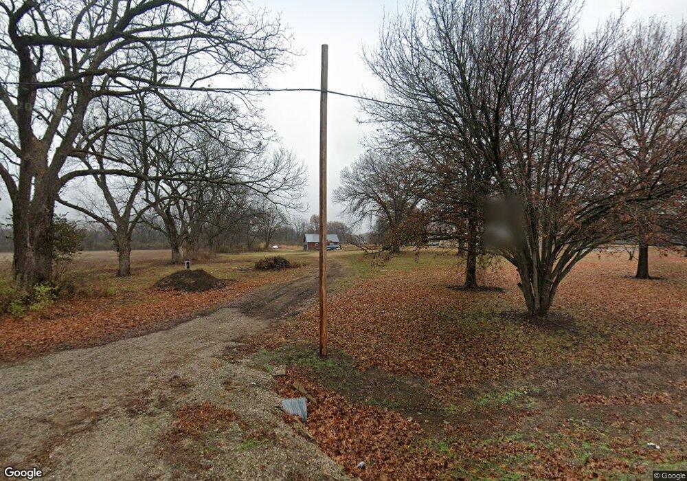 21056 Pratt Rd, Parsons, KS 67357 - photo 1