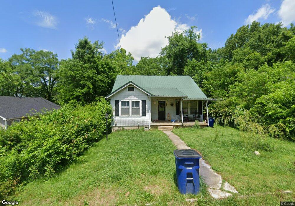 311 White St, Shelbyville, TN 37160 - photo 1