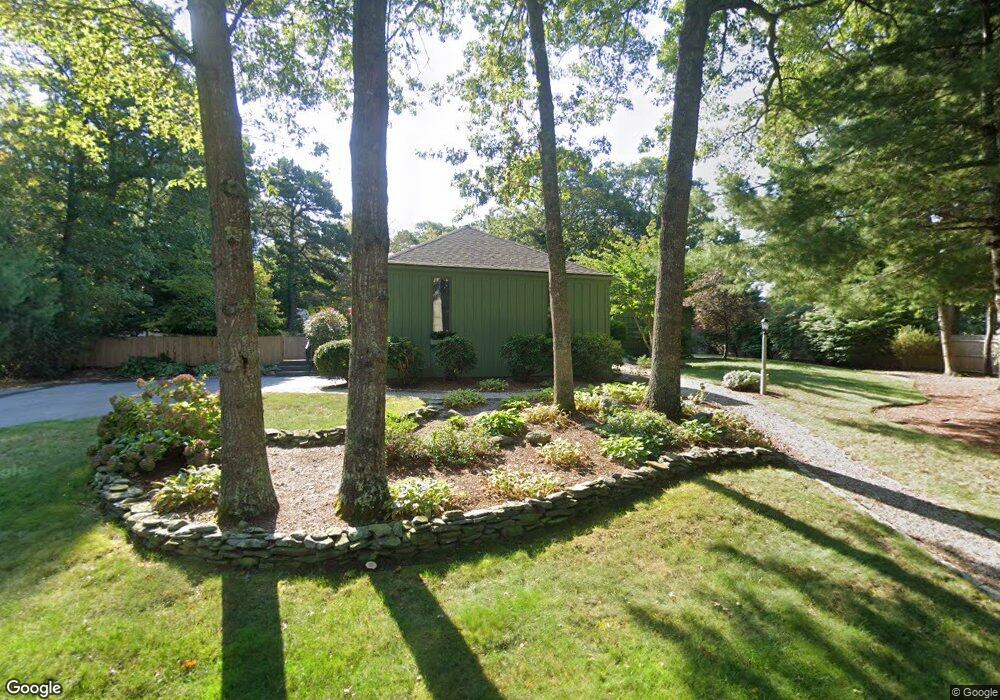 17 Thatcher Holway Rd, Marstons Mills, MA 02648 - photo 1