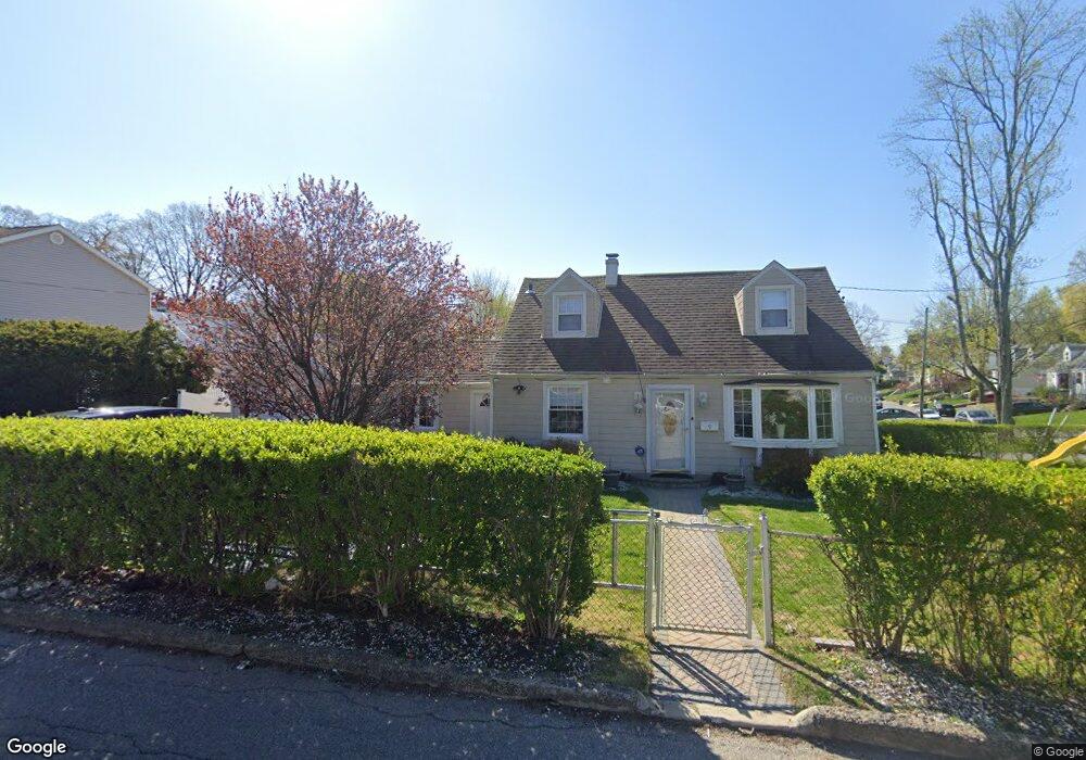 9 Keystone Rd, Yonkers, NY 10710 - photo 1
