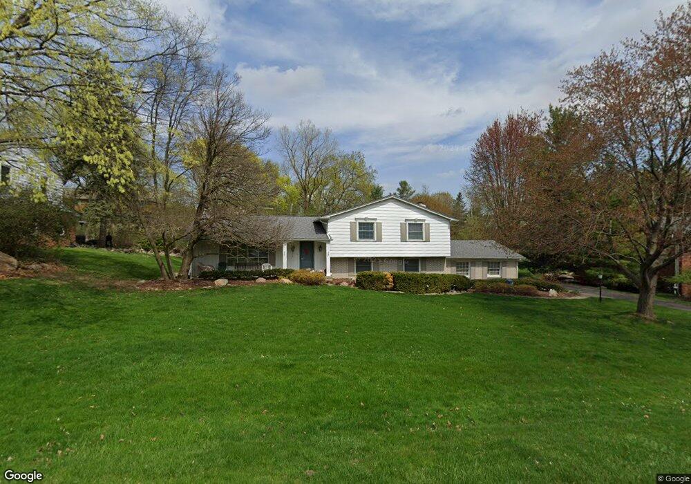771 Foxhall Rd, Bloomfield Hills, MI 48304 - photo 1