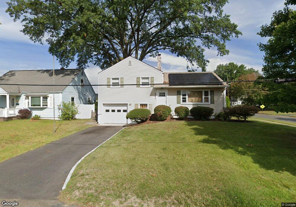 241 Cook Ave, Middlesex, NJ 08846 - photo 1