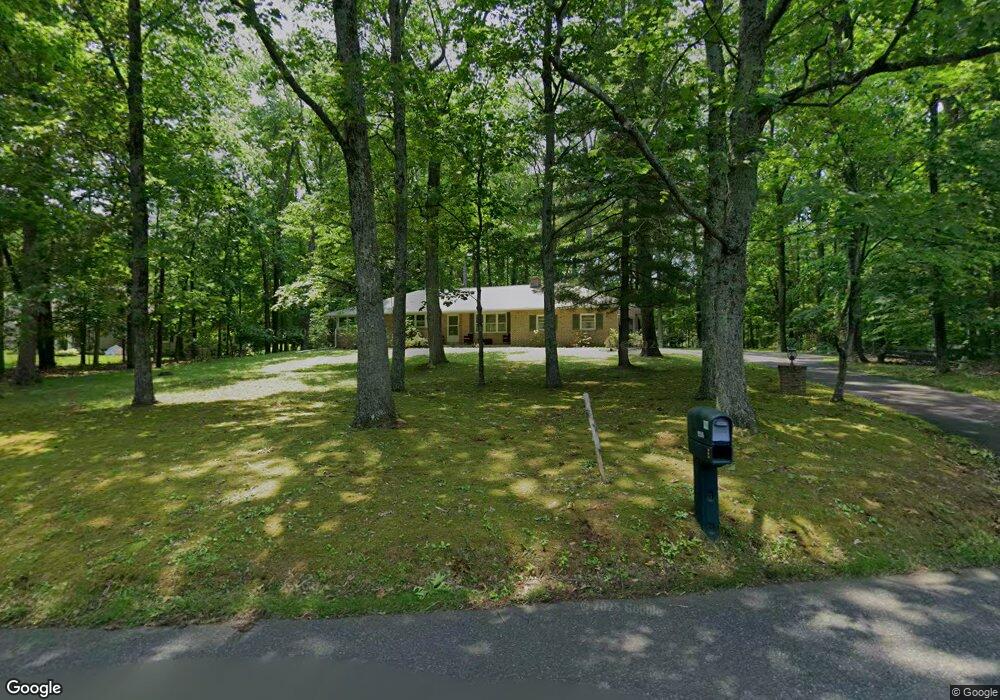 1156 W Campbell Rd, Green Lane, PA 18054 - photo 1