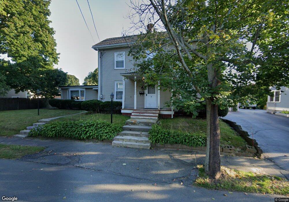 12 Everett St, Stoneham, MA 02180 - photo 1