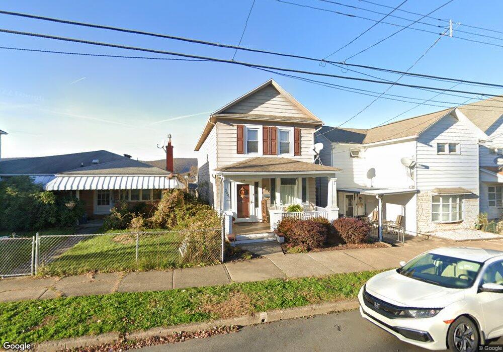 244 E Noble St, Nanticoke, PA 18634 - photo 1