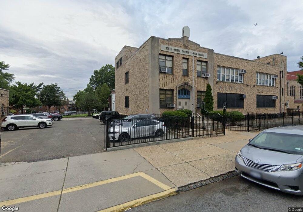 141-25 Vleigh Place, Flushing, NY 11367 - photo 1