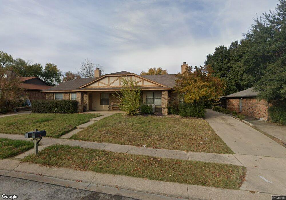 2345 Oakmont Dr, Bedford, TX 76022 - photo 1