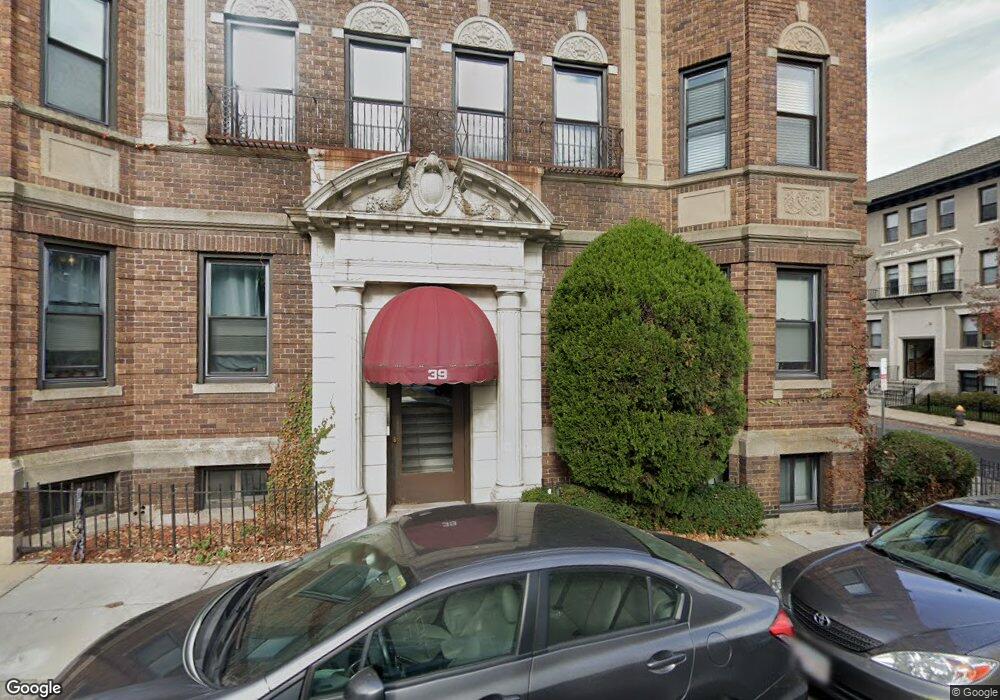 39 Glenville Ave unit 10, Allston, MA 02134 - photo 1