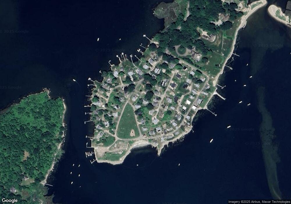 121 Latimer Point Rd, Stonington, CT 06378 - photo 1