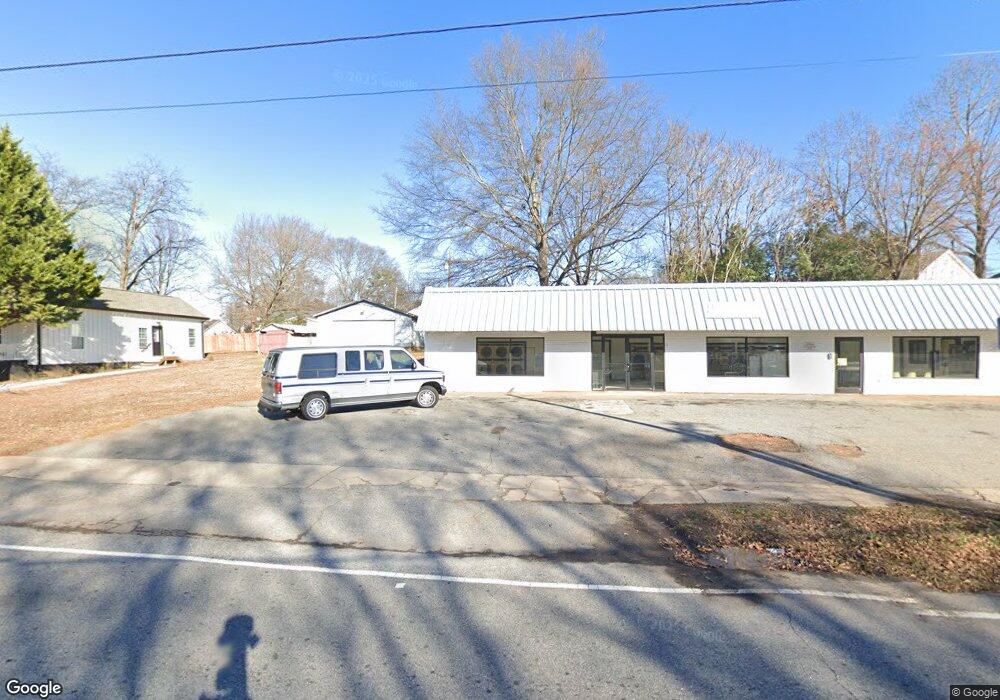 18 N Main St, Inman, SC 29349 - photo 1