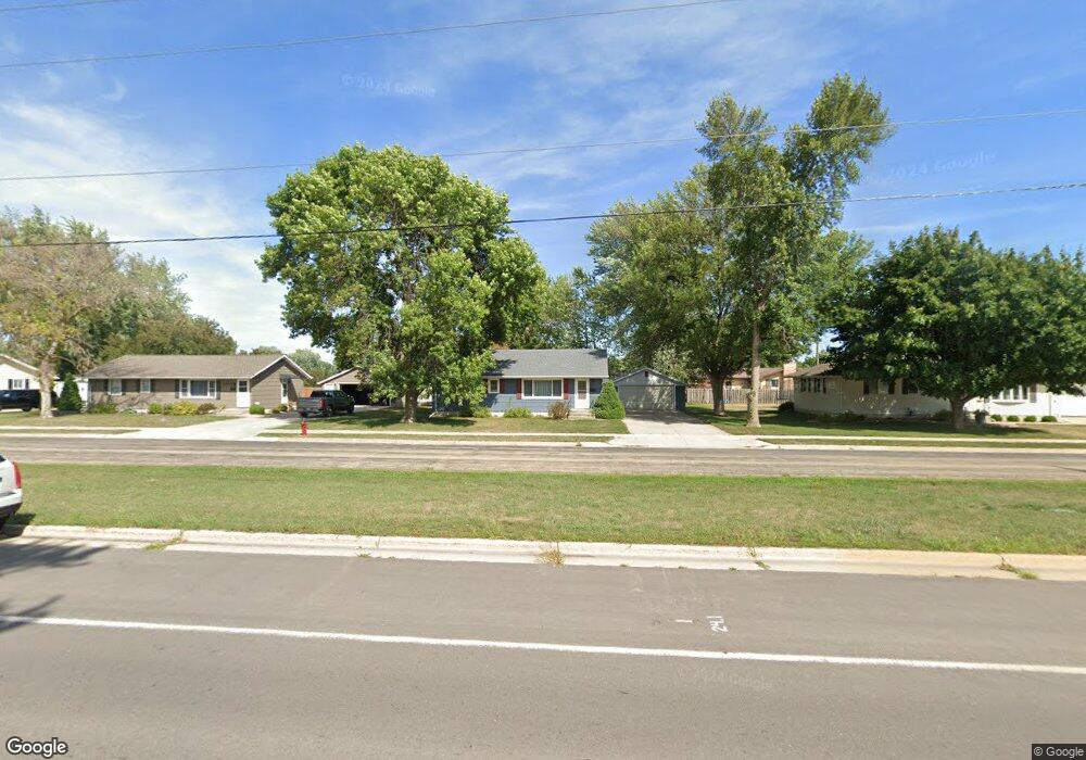 2101 12th St SW, Austin, MN 55912 - photo 1