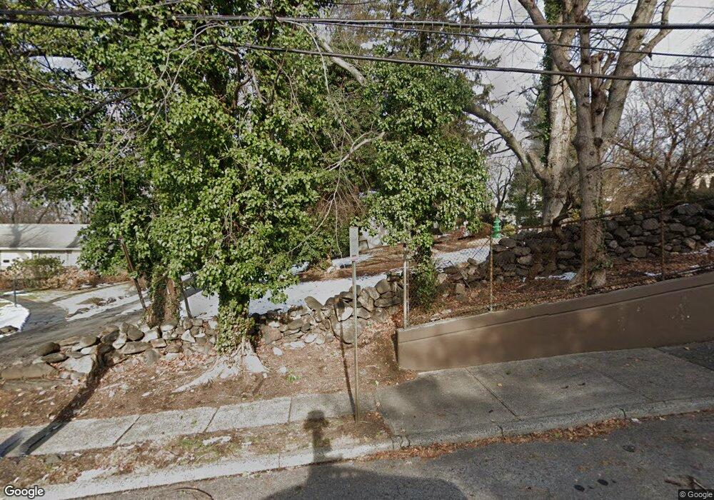 133 Crisfield St unit REA, Yonkers, NY 10710 - photo 1