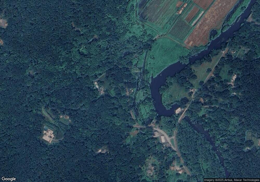 8 Hodge Rd, Roxbury, CT 06783 - photo 1