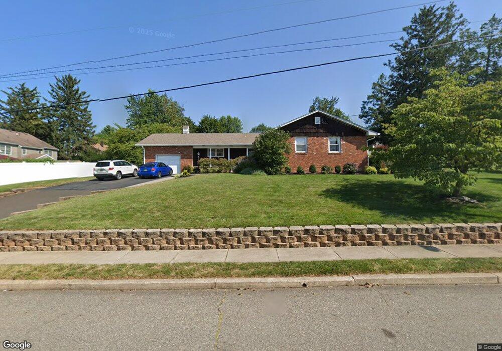 608 Prospect St, Raritan, NJ 08869 - photo 1