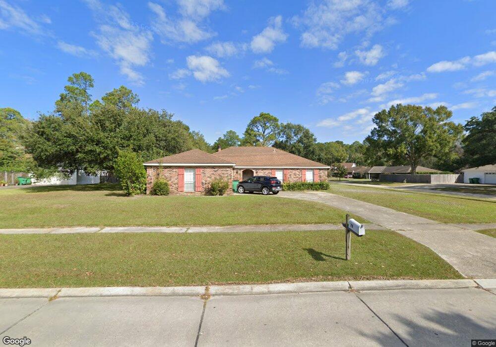 76 E Pinewood Dr, Slidell, LA 70458 - photo 1