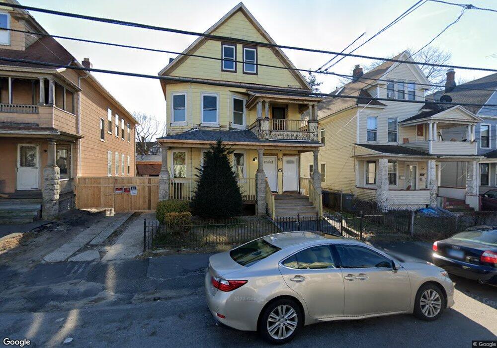 361 Gregory St unit 1, Bridgeport, CT 06604 - photo 1