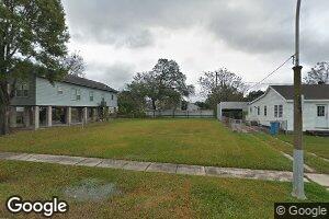 13 Carroll Dr, Chalmette, LA 70043