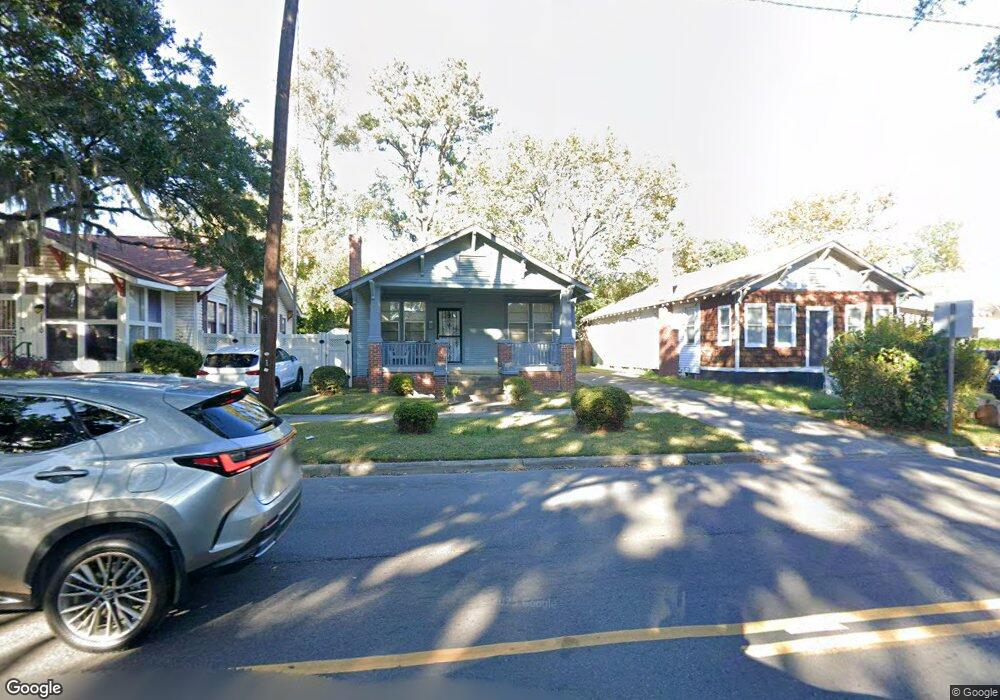 1112 E 37th St, Savannah, GA 31404 - photo 1