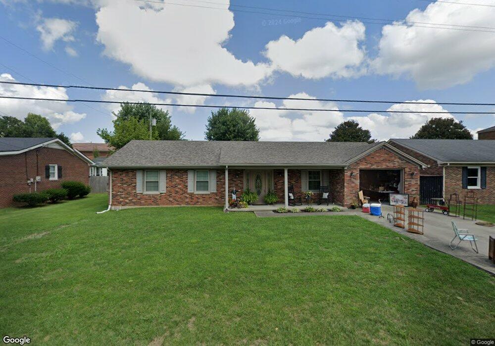 123 Garrard St, Harrodsburg, KY 40330 - photo 1