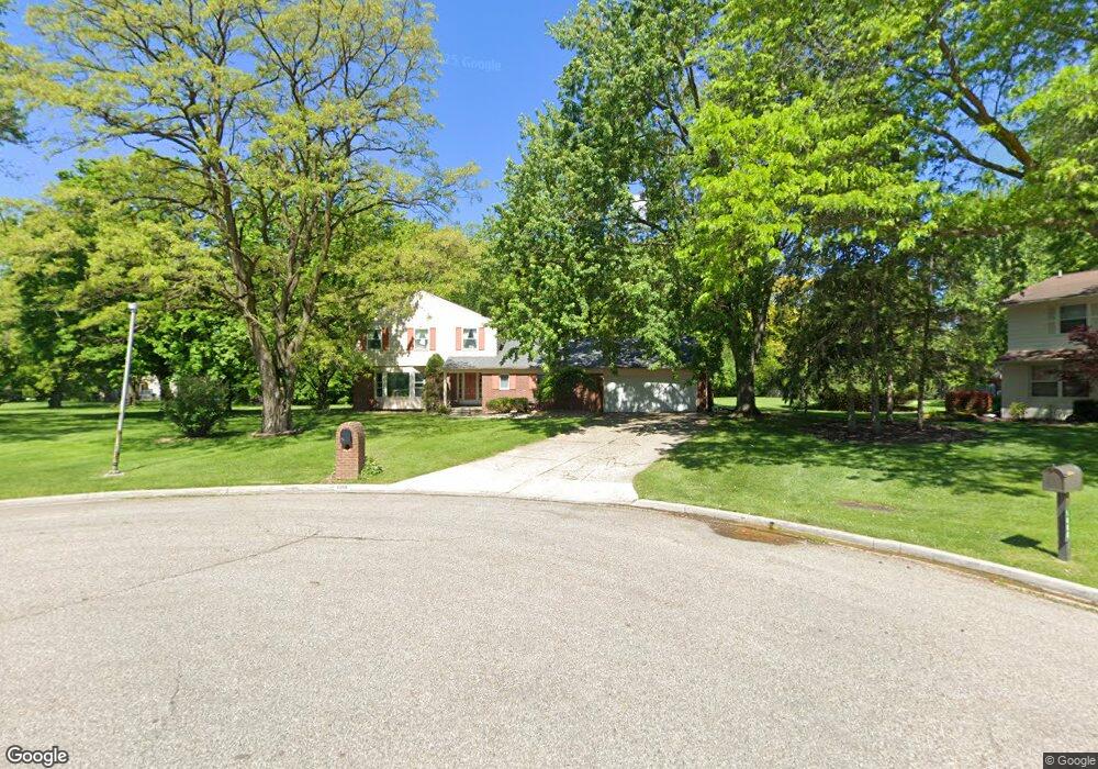 1088 Stonegate Ct, Flint, MI 48532 - photo 1