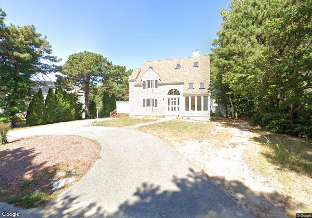 131 Whippoorwill Cir, Mashpee, MA 02649 - photo 1