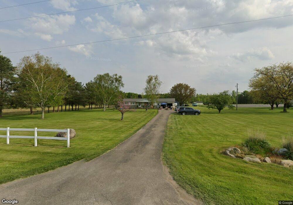 10863 Canada Rd, Birch Run, MI 48415 - photo 1