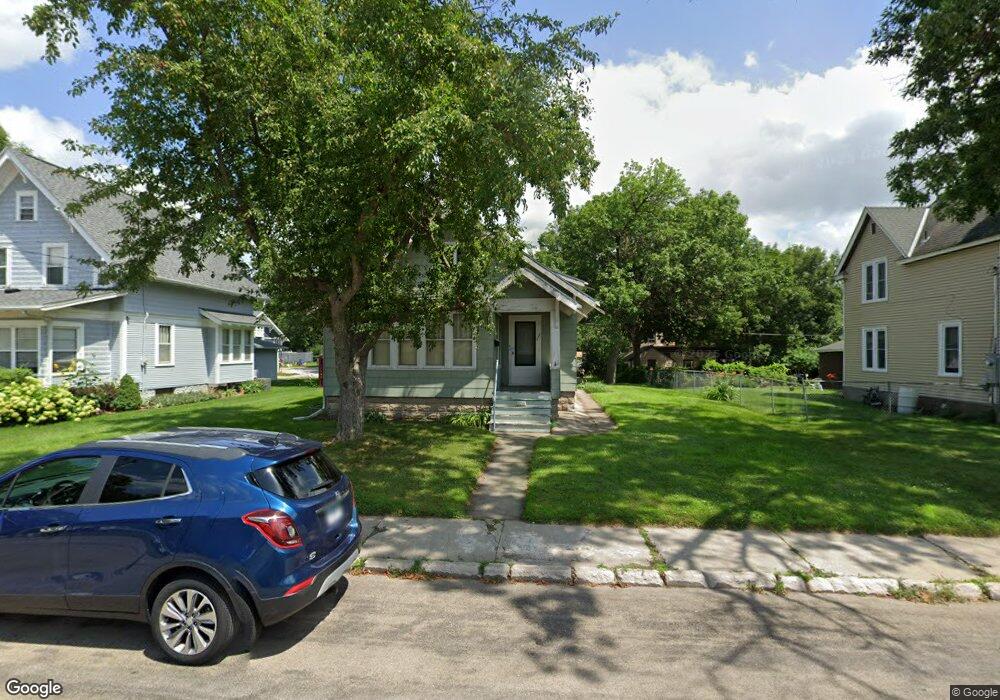 520 Raymond Ave, Albert Lea, MN 56007 - photo 1