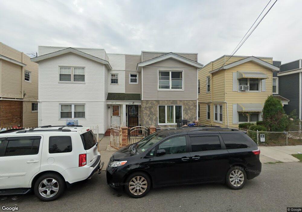 197-06 91st Rd unit 2nd Fl, Hollis, NY 11423 - photo 1