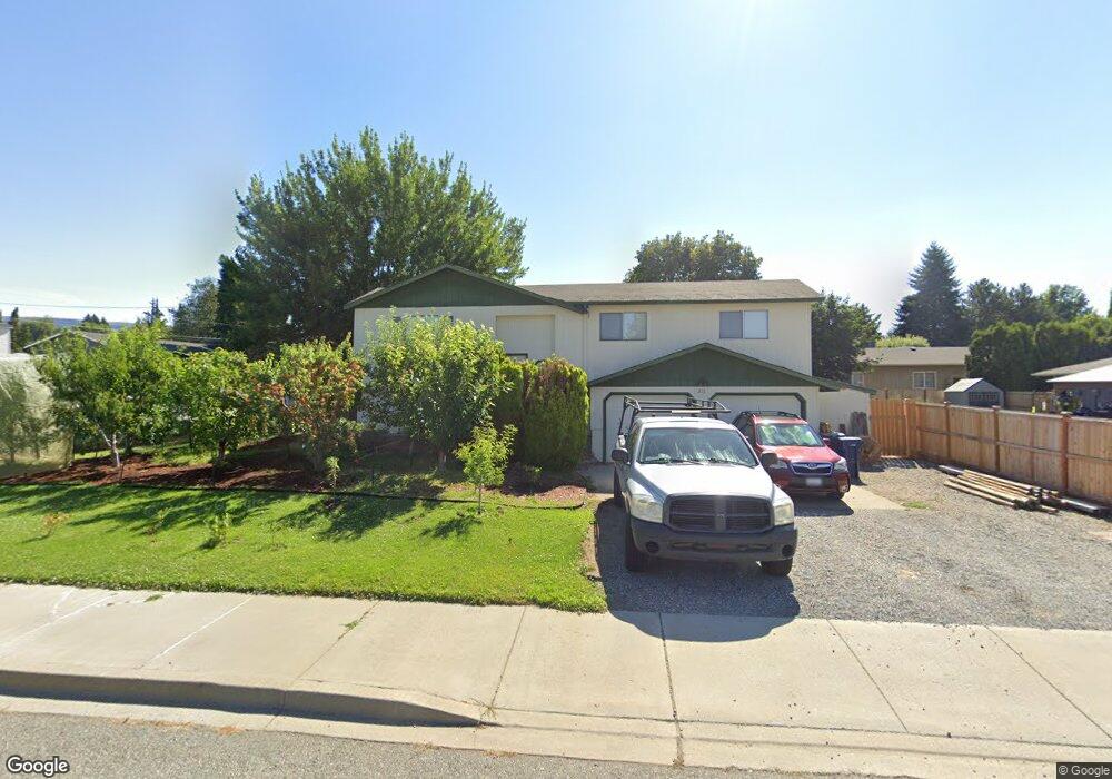 211 Karry Ln SE, East Wenatchee, WA 98802 - photo 1