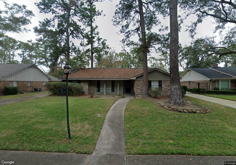 10042 Valley Forge Dr, Houston, TX 77042 - photo 1