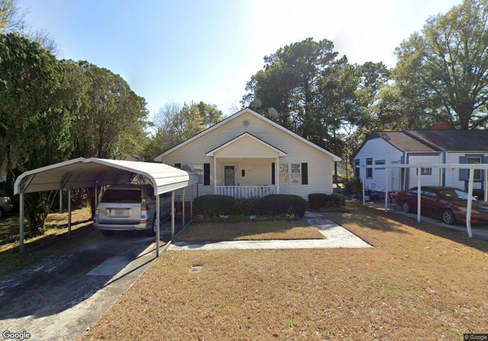 2107 E 37th St, Savannah, GA 31404 - photo 1
