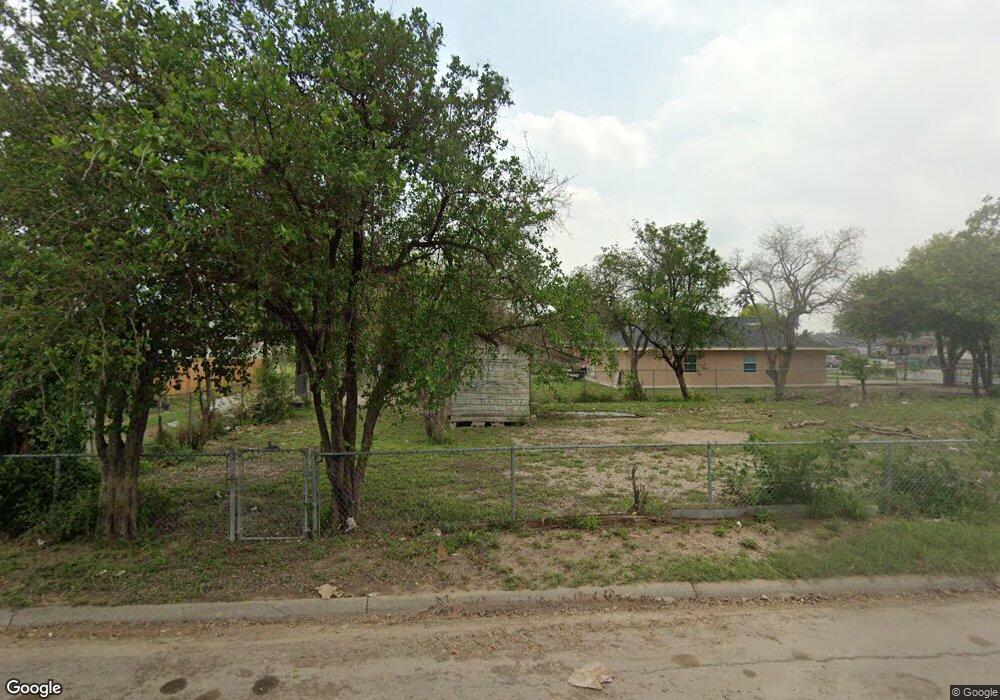 714 W Hawk Ave, Pharr, TX 78577 - photo 1