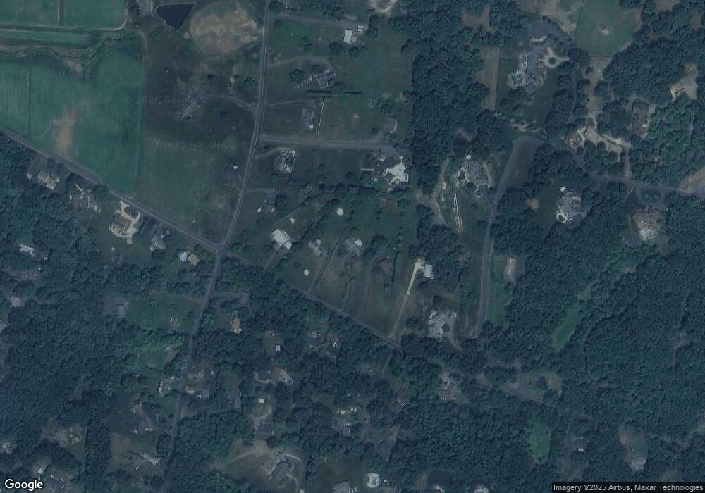 71 Snipsic Lake Rd, Ellington, CT 06029 - photo 1